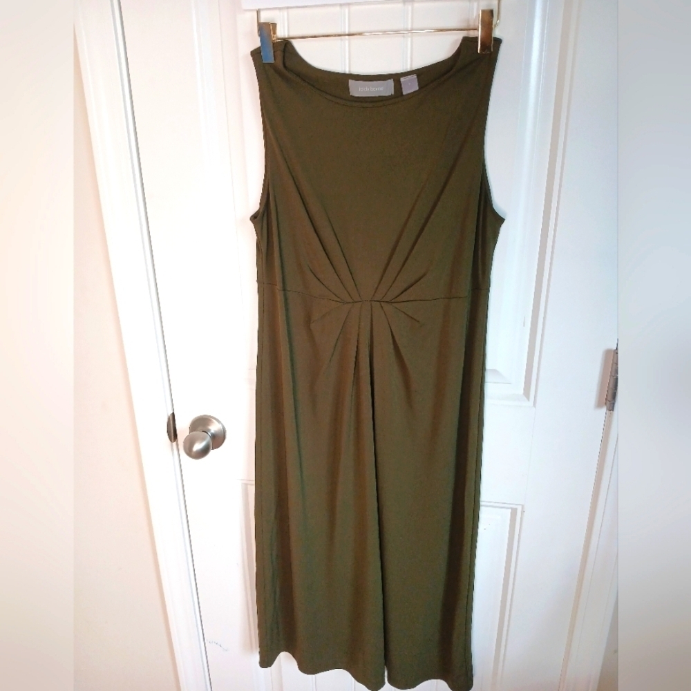 Liz Claiborne Green Pleated Sheath Dress - Picture 1 of 4